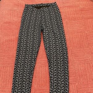 Thick velour women’s size small extra small paisley patterned Leggings